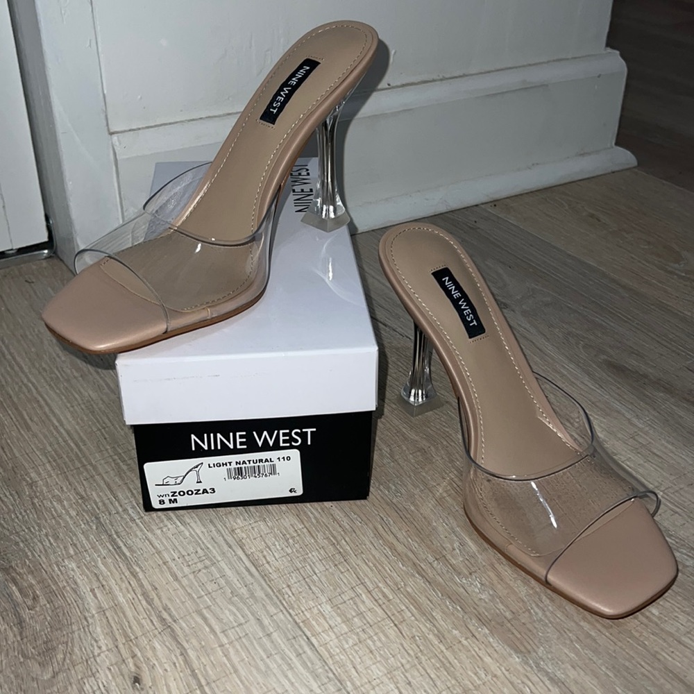 NWT/ Nine West  neutral clear heels